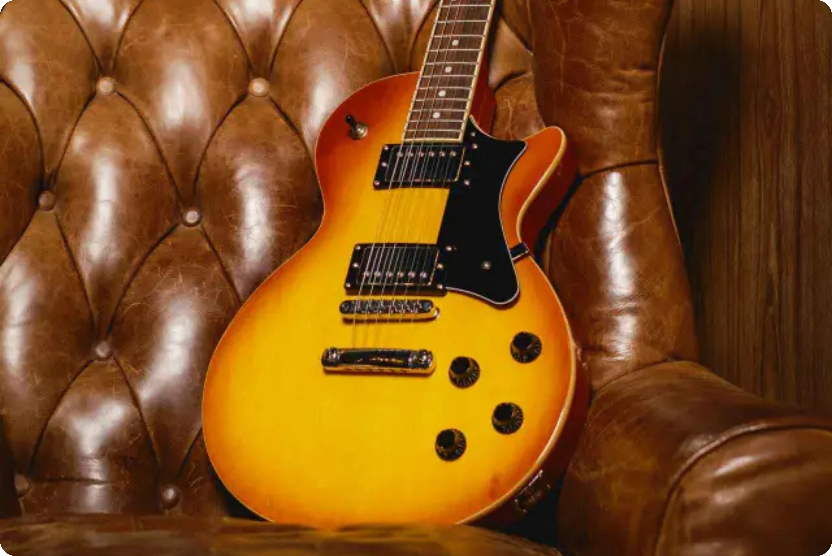 Heritage ascent gitaar bij miMuze